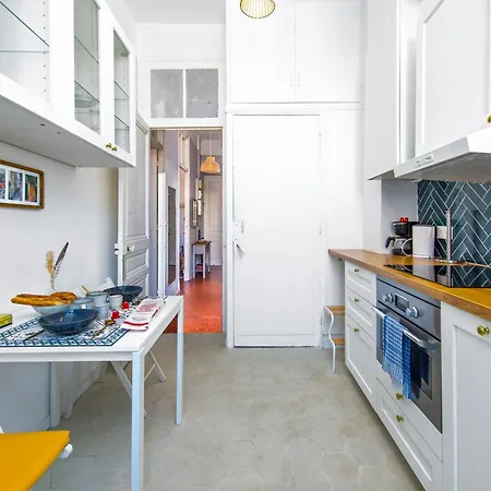 Le Charme Au Coeur De Menton! Apartment *