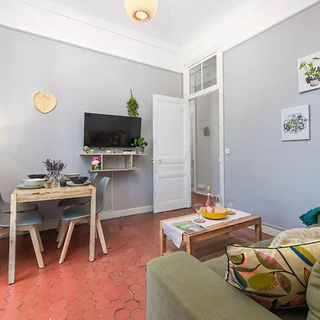 Le Charme Au Coeur De Menton!