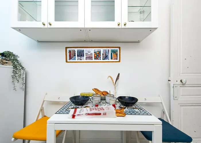 Le Charme Au Coeur De Menton! Διαμέρισμα *